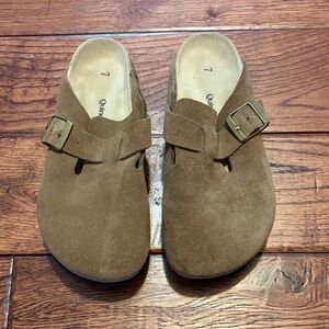 Quince Water Repellent Suede Clog Mules - Brown Size 7